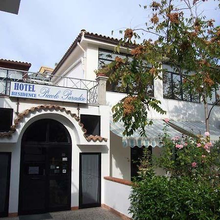 Hotel Piccolo Paradiso Di Rodi Garganico Eksteriør billede