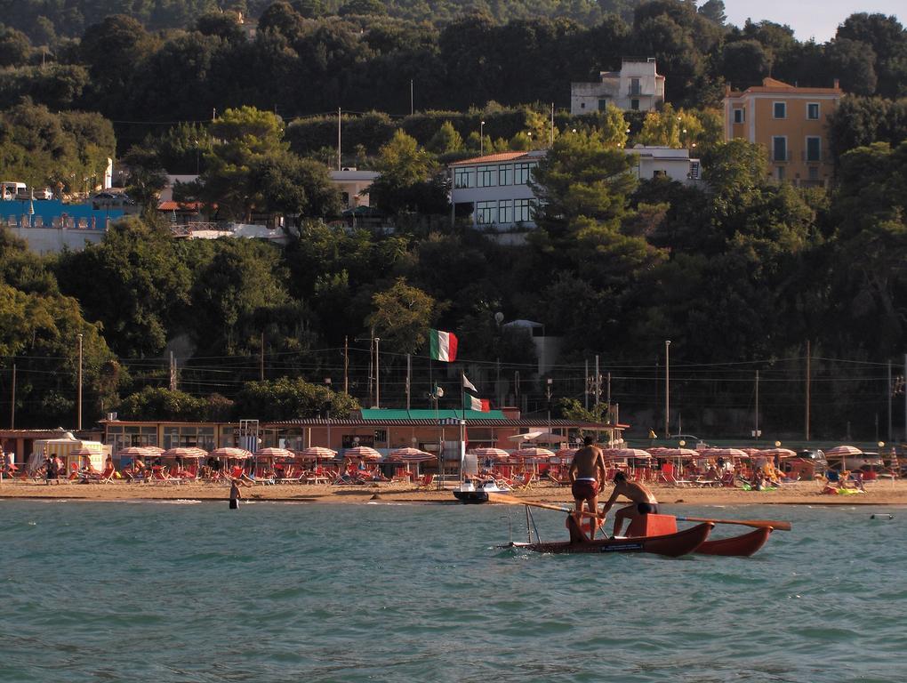 Hotel Piccolo Paradiso Di Rodi Garganico Eksteriør billede